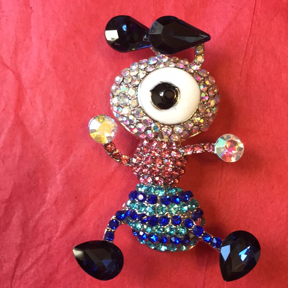 Cute jeweled alien brooch